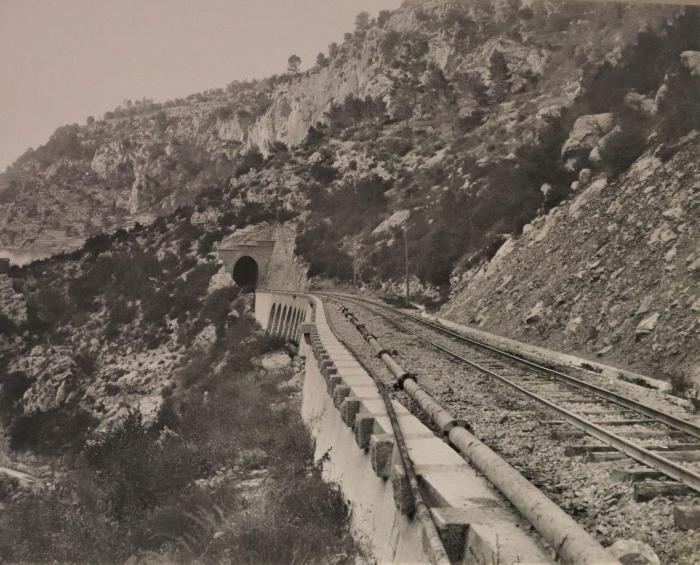 Mur de soutènement et souterrain d'Euria (Tête Nice)