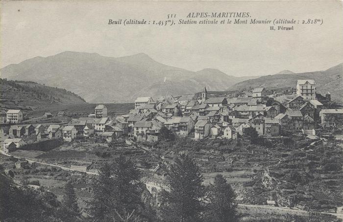 Beuil (Alt 1453 m) Station estivale et le mont Mounier (Alt 2818m)