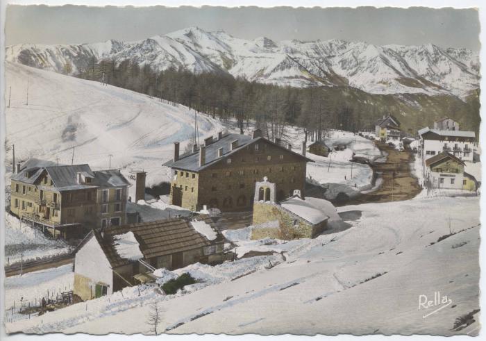 1916 . Les Alpes-Maritimes Valberg - (alt. 1700m) - au fond la chaîne du St Honorat